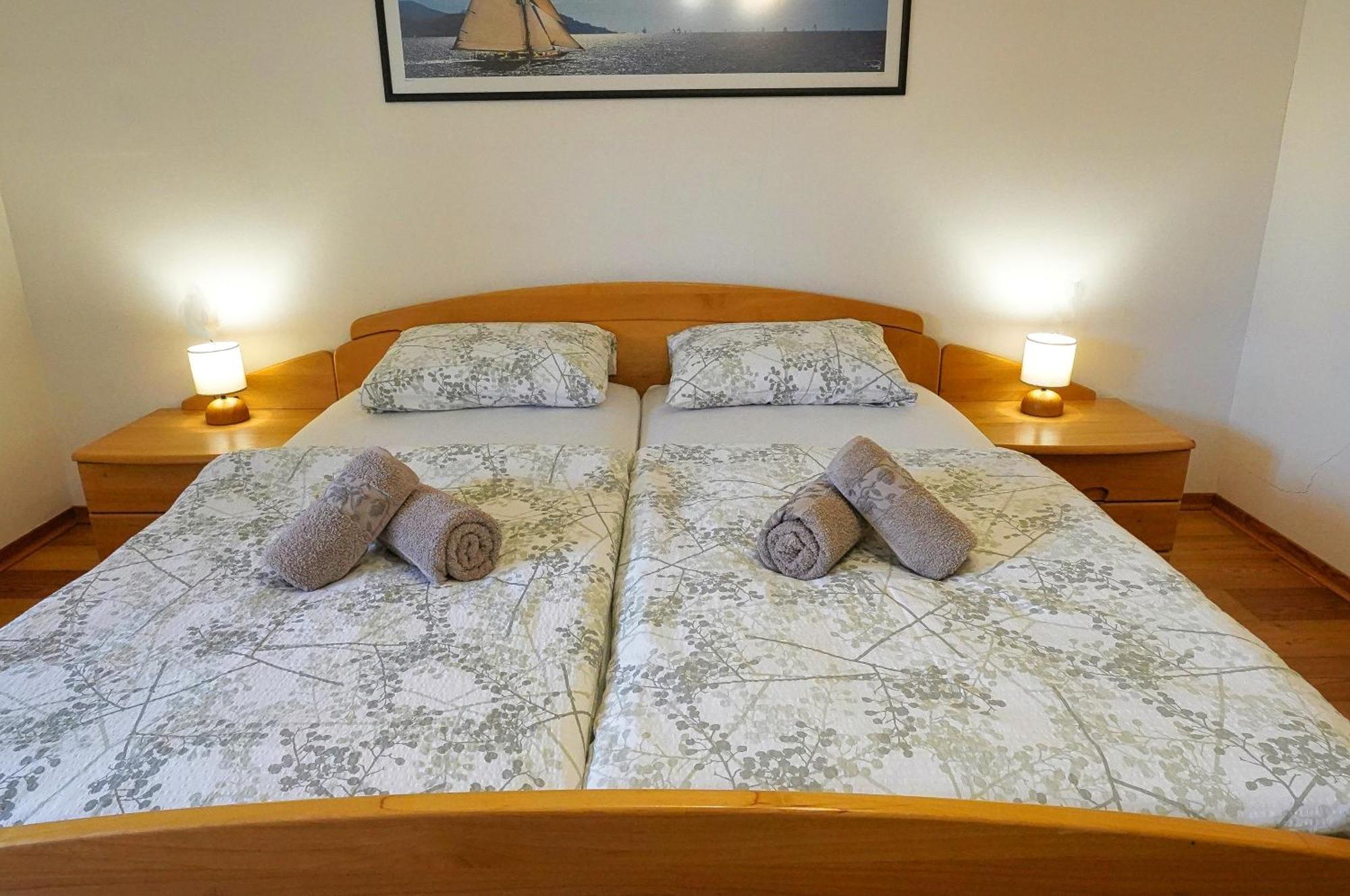 Apartments Pr' Pavleto Бохин Екстериор снимка