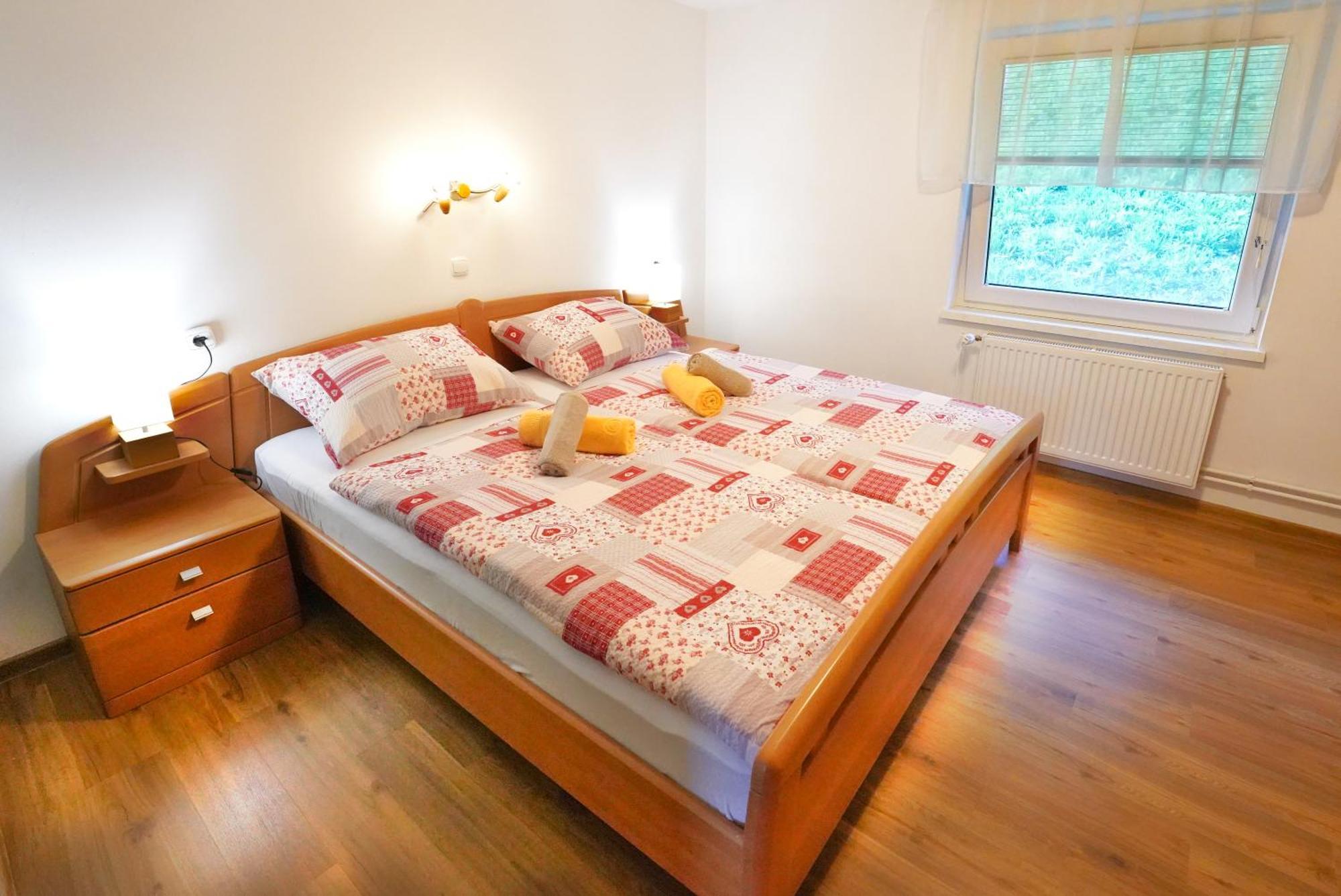 Apartments Pr' Pavleto Бохин Екстериор снимка
