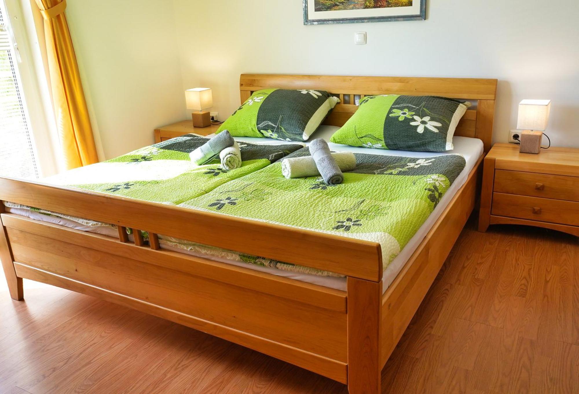 Apartments Pr' Pavleto Бохин Екстериор снимка